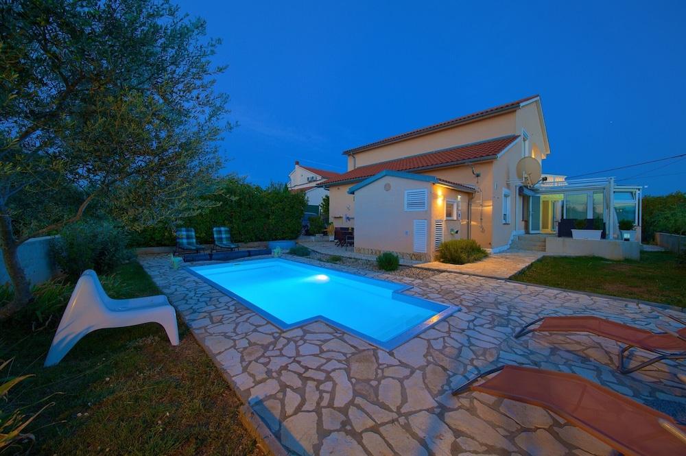 Villa Casa Del Sol — 4-Star Luxury Hotel in Krk, Croatia