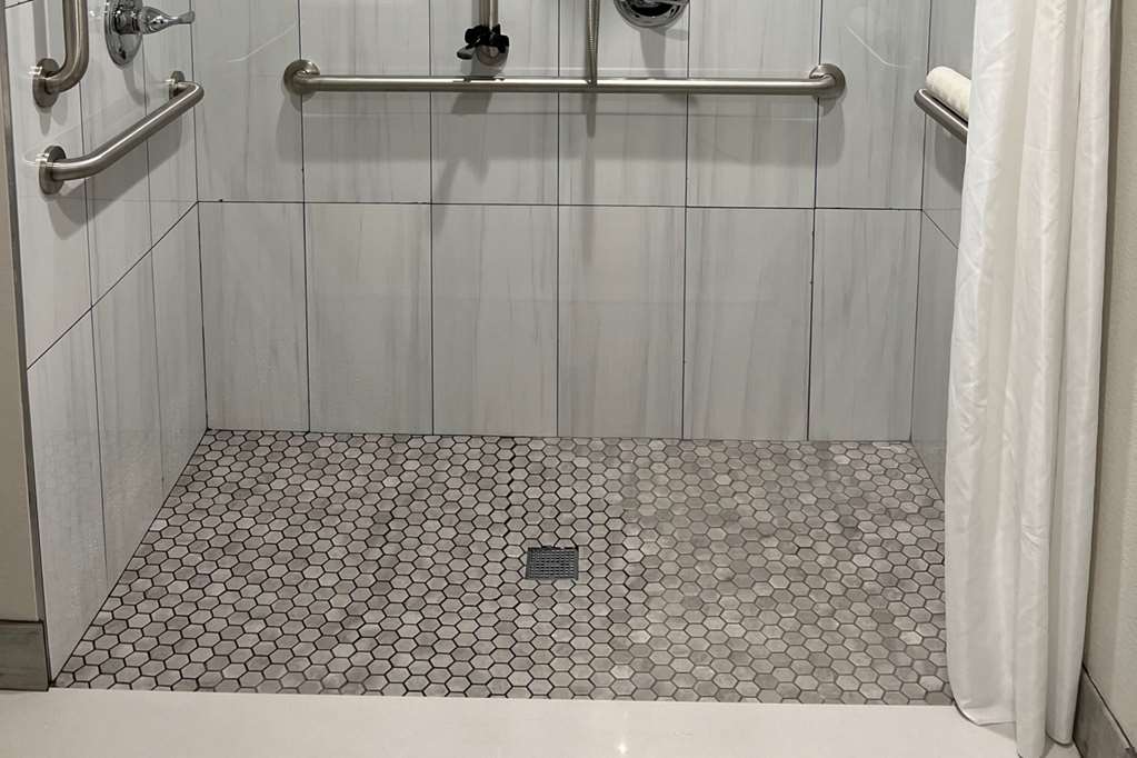 Quality Inn Tracy I 205 - photo 36