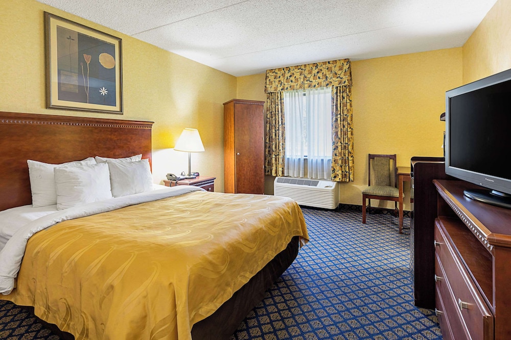 Quality Inn & Suites Coldwater near I 69 - photo 35