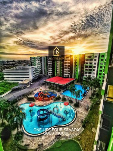 One Life Four Season Waterpark Guest House Manhattan Condominium — 4-Star Luxury Hotel in Ipoh, Malaysia