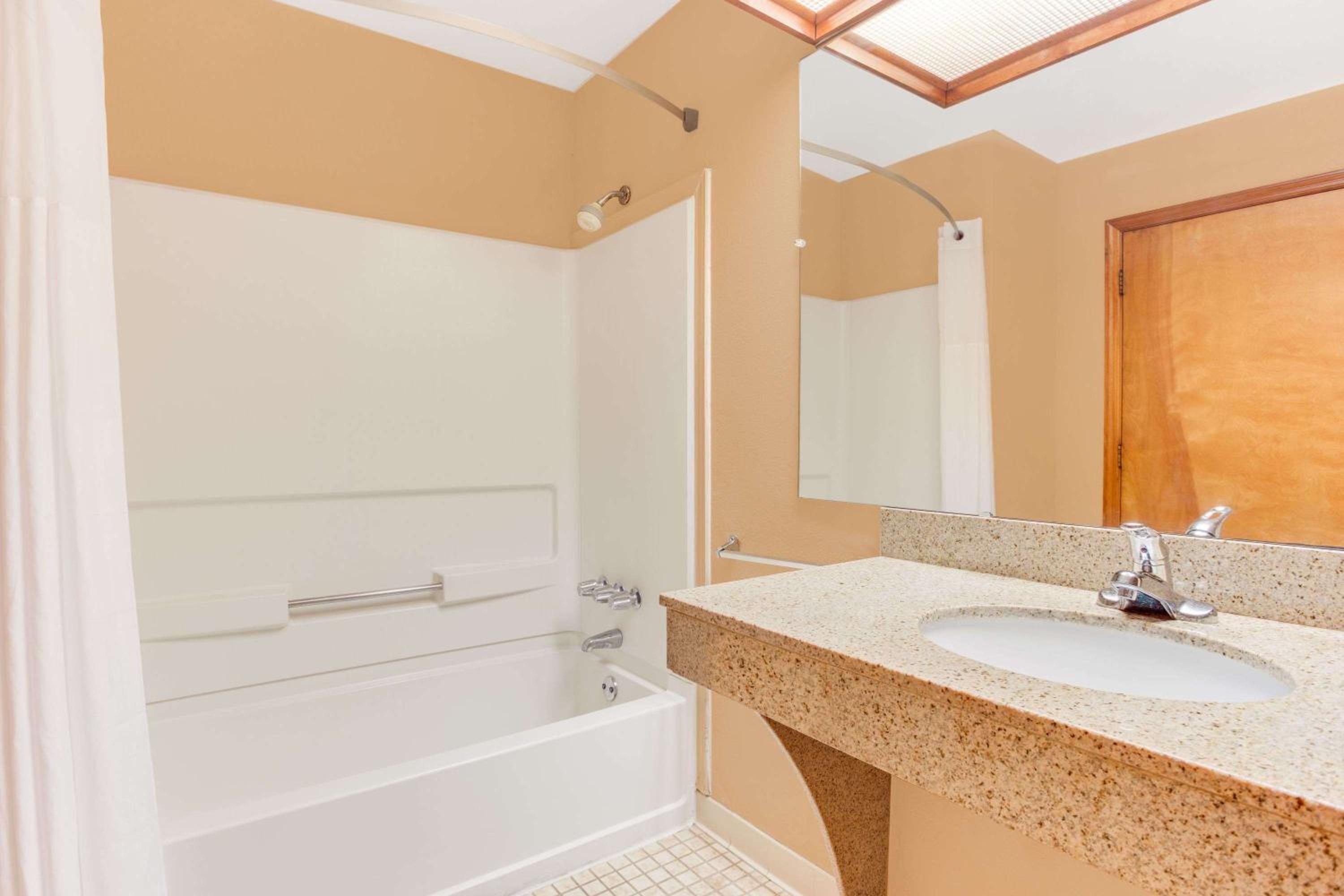 Americas Best Value Inn Aiken - photo 26