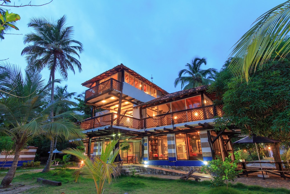 La Mar de Bien in Santa Marta, Colombia