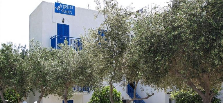 Angelina Studios - carbon neutral hotel in Paros