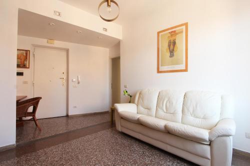 Julia Apartment — 4-Star Luxury Hotel in Rome, Italy