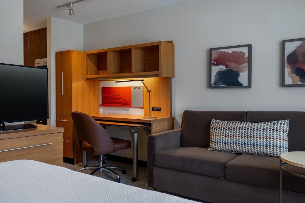 TownePlace Suites Albuquerque North - photo 7