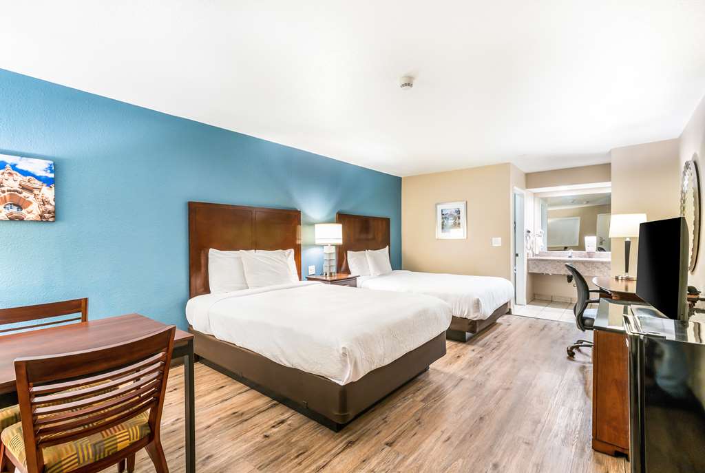 Hotel Hacienda at Ontario Ranch - photo 22