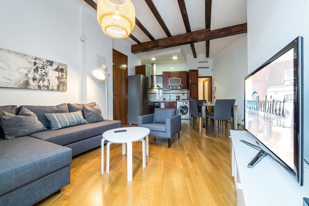 Travel Habitat B Jardines Rio Turia — Valencia