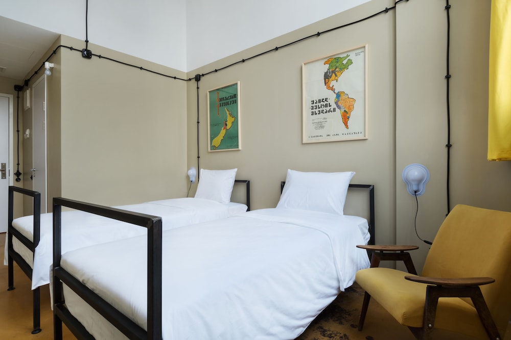 Fabrika Hostel & Suites Hostel