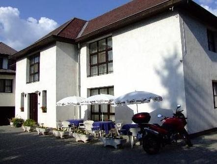 Roz in Szentendre, Hungary