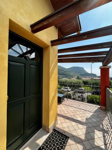 Apartment Rosella Garda — 4-Star Luxury Hotel in Garda, Italy
