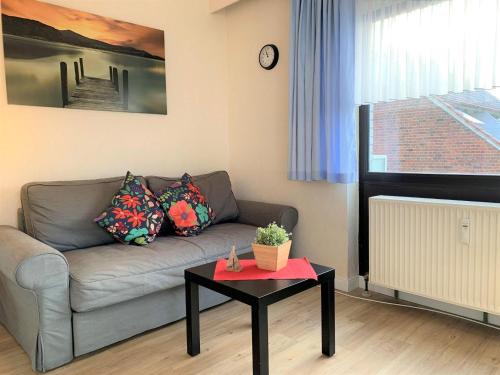 Achtern Diek Vierjahreszeiten 107 — 4-Star Luxury Hotel in Dahme, Germany