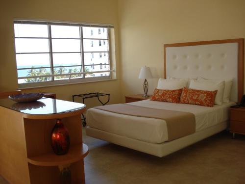Westover Arms Hotel - photo 2