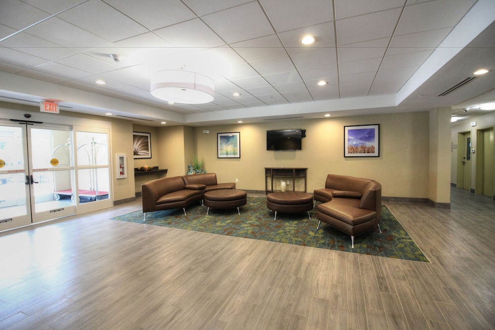 Candlewood Suites Memphis East by IHG - photo 33
