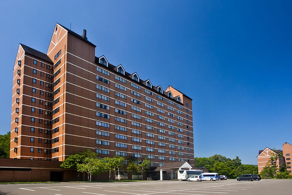 Ana Holiday Inn Resort Appi Kogen — Hachimantai