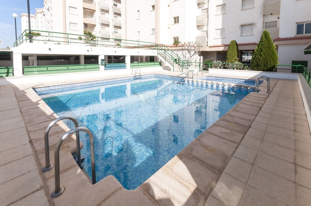 Kosmos - last minute hotel in Gandia