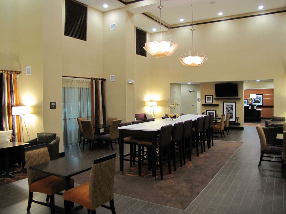 Hampton Inn & Suites Jamestown - photo 16