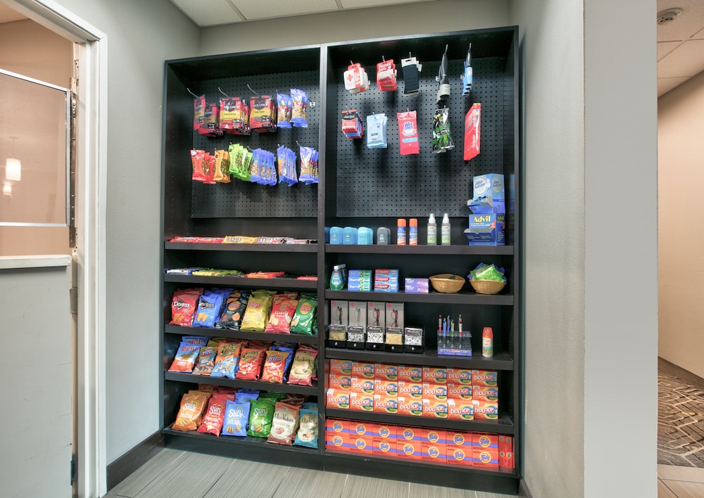 Staybridge Suites Plano Richardson Area by IHG - photo 7