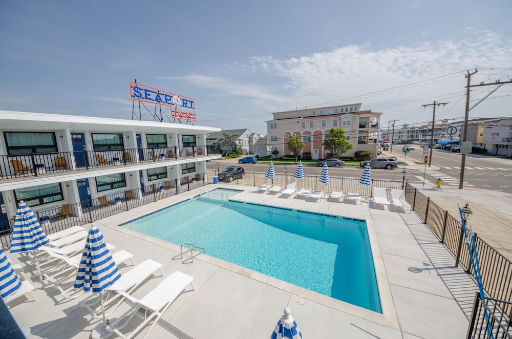 Seaport Inn - photo 27