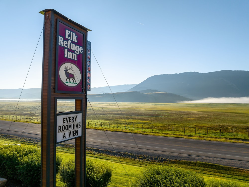 Elk Refuge Inn - photo 116