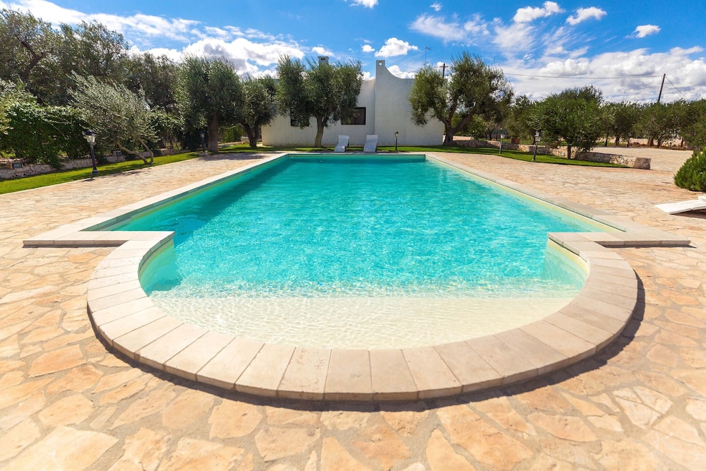 2101 Villa Sorrentino by Perle di Puglia — 4-Star Luxury Hotel in Ostuni, Italy