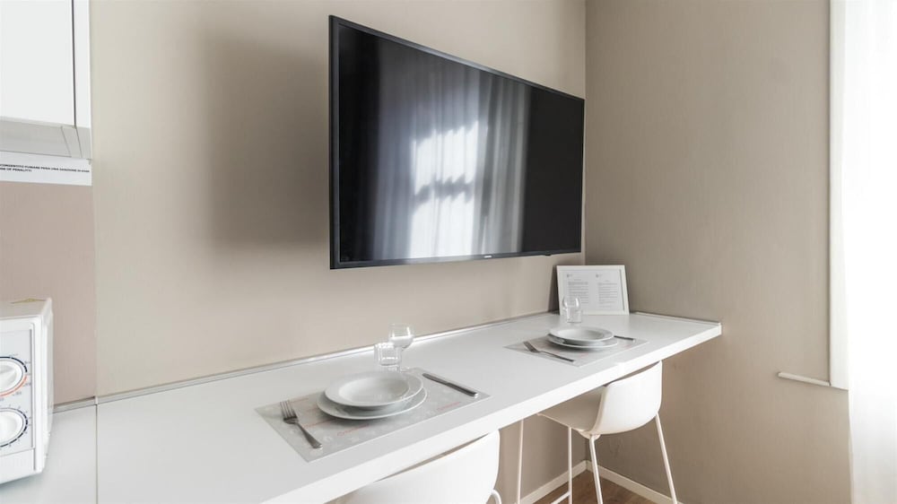 Mi Freg2f2 Freguglia 2 F — Milan
