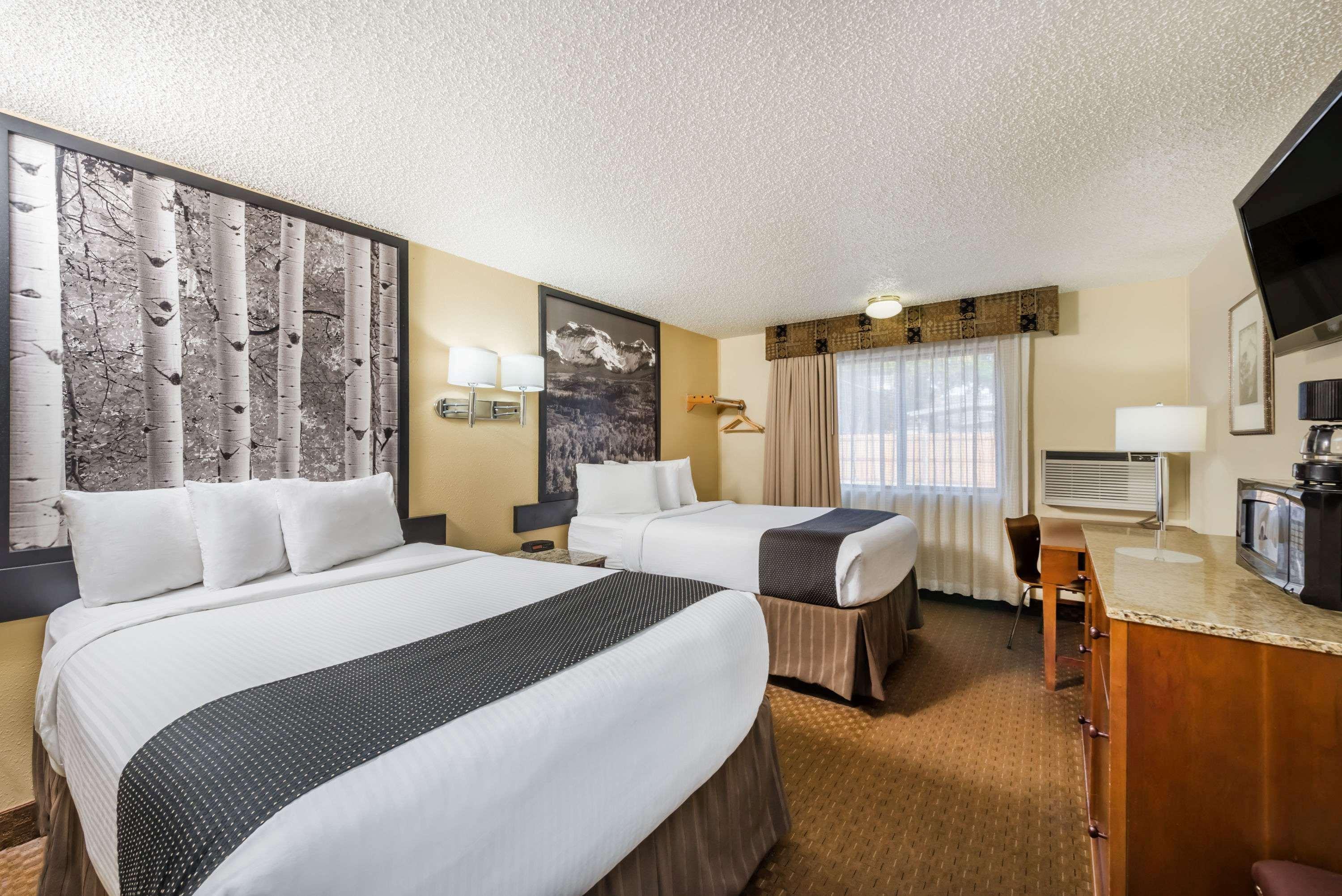 Super 8 by Wyndham Canon City - photo 11
