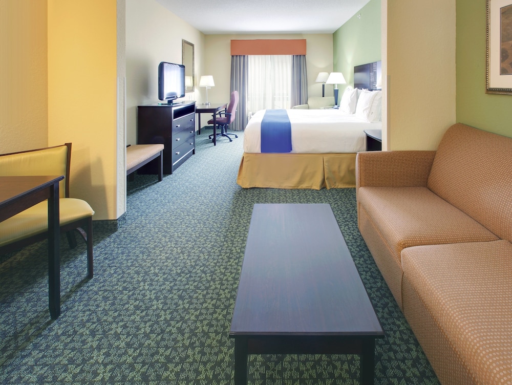 Holiday Inn Express & Suites Covington by IHG - photo 23