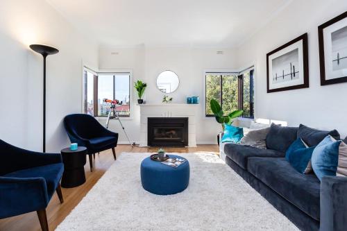 'The Lighthouse' Character filled Abode near Beach — 4-Star Luxury Hotel in Melbourne, Australia