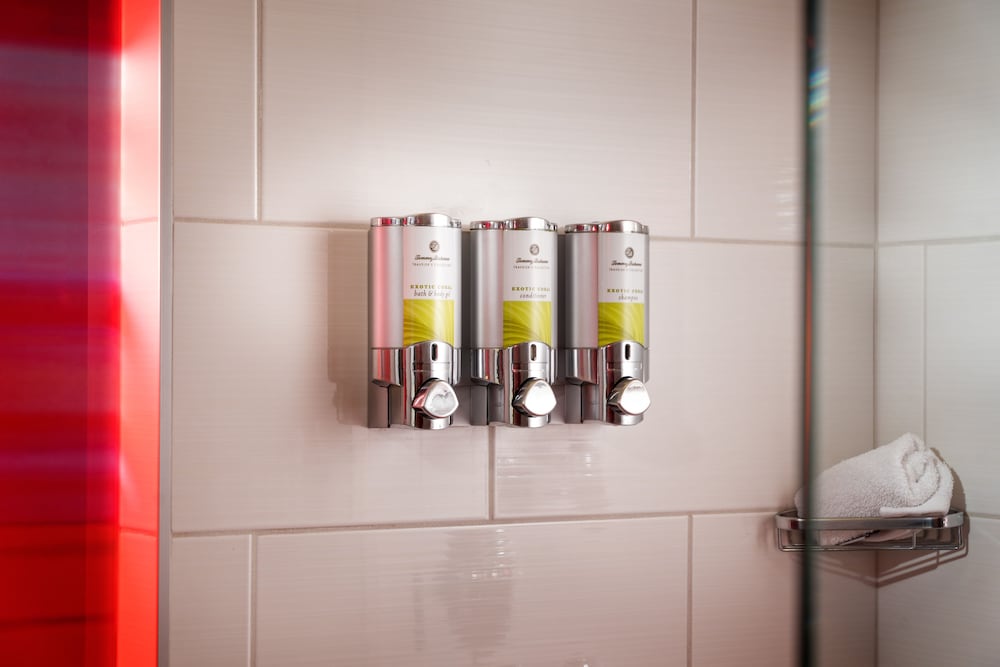 Staypineapple Hotel FIVE Downtown Seattle - photo 23