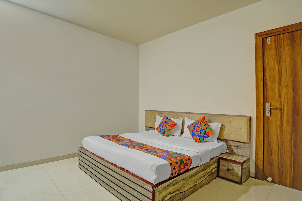 Fabexpress Square Inn in Bhopal, India