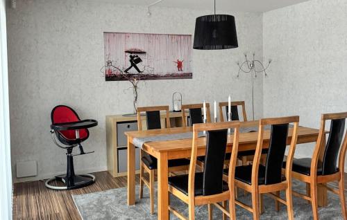 3 Bedroom Beautiful Home In Gislaved — Gislaved — photo 2