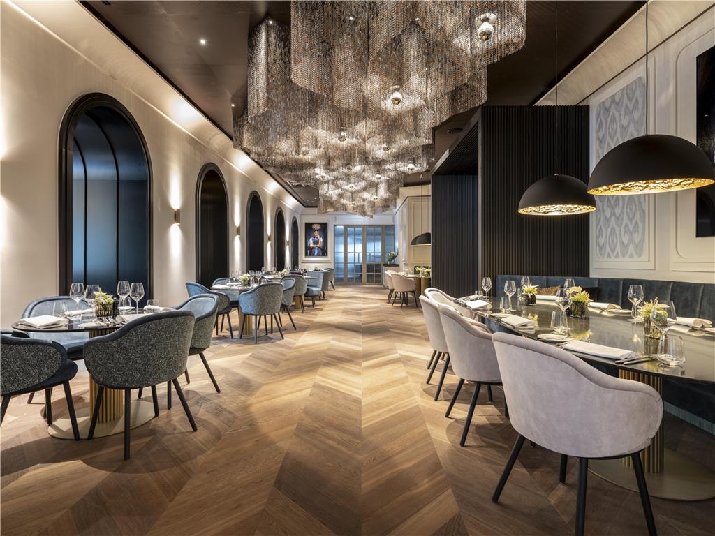 ICONS EHBB Restaurant