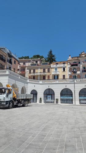 Piccolo paradiso in pieno centro Castel di Sangro — 4-Star Luxury Hotel in Castel Di Sangro, Italy