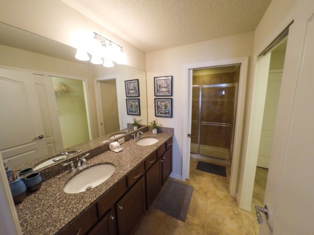 Fd88884 Windsor At Westside Resort 5 Bed 4.5 Baths Townhouse - photo 28