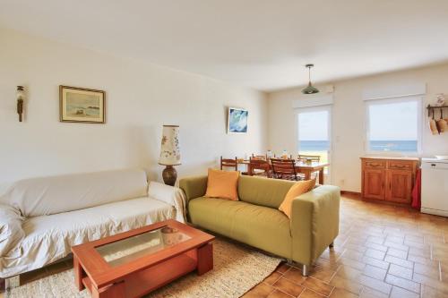 Vues mer Accès direct plage 4 adultes 3 enfants in Erquy, France