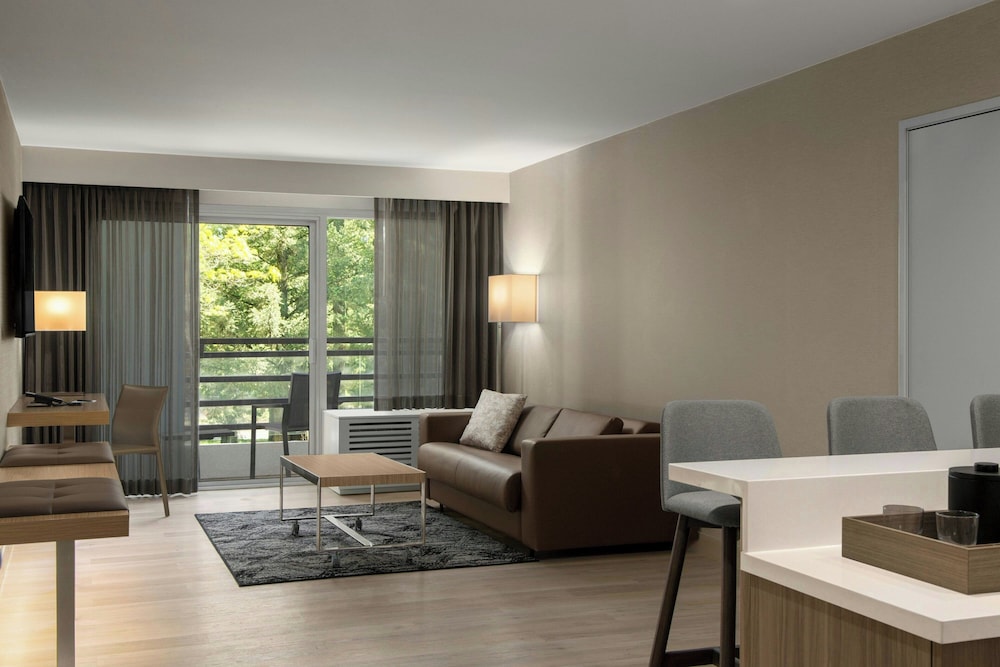 AC Hotel by Marriott Portland Lake Oswego - photo 28