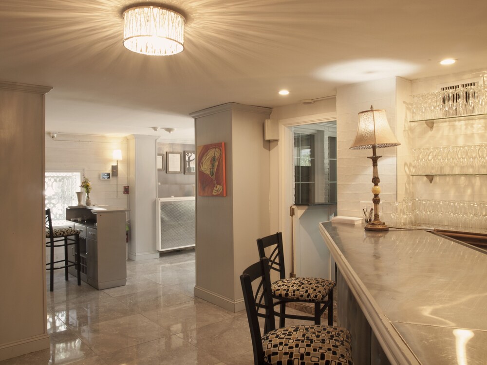 Magnolia Mansion - photo 2