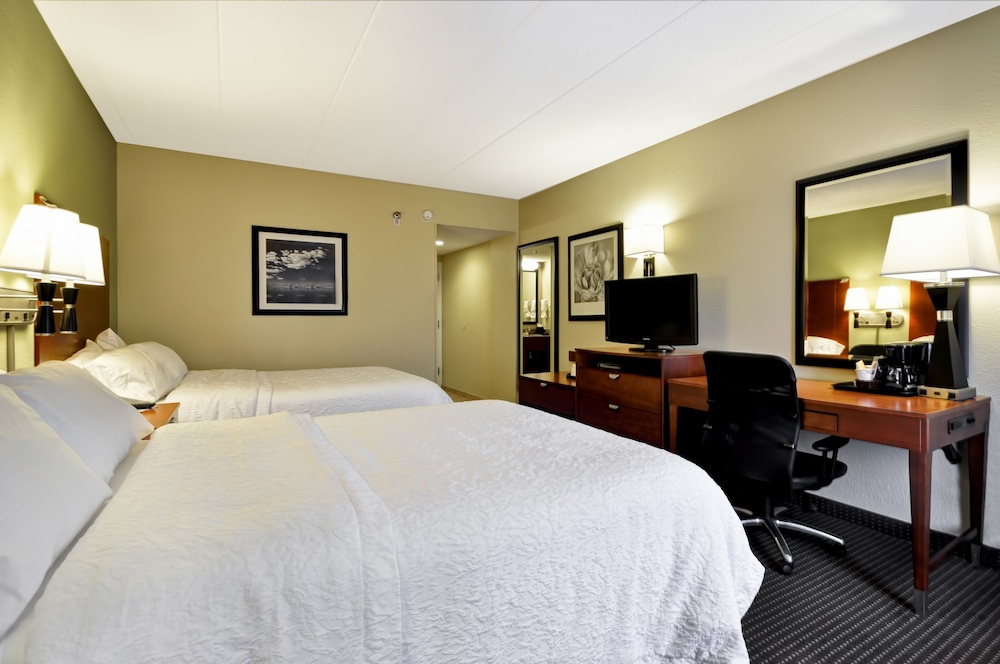 Hampton Inn Chicago Gurnee - photo 12