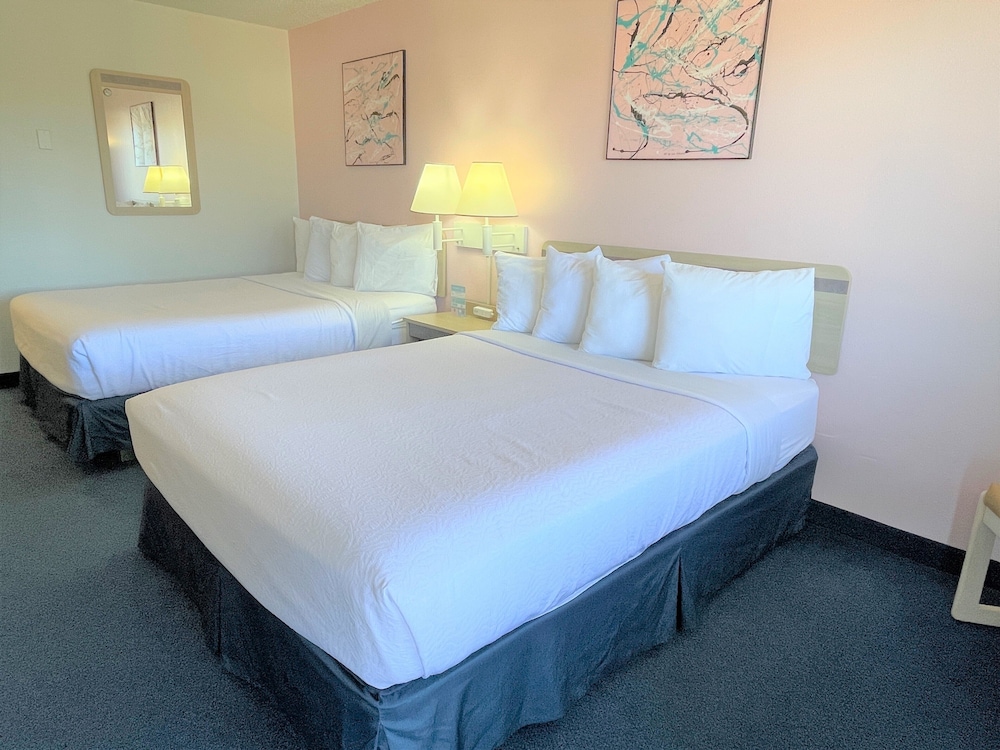LuLu Hotel Silver City - photo 40