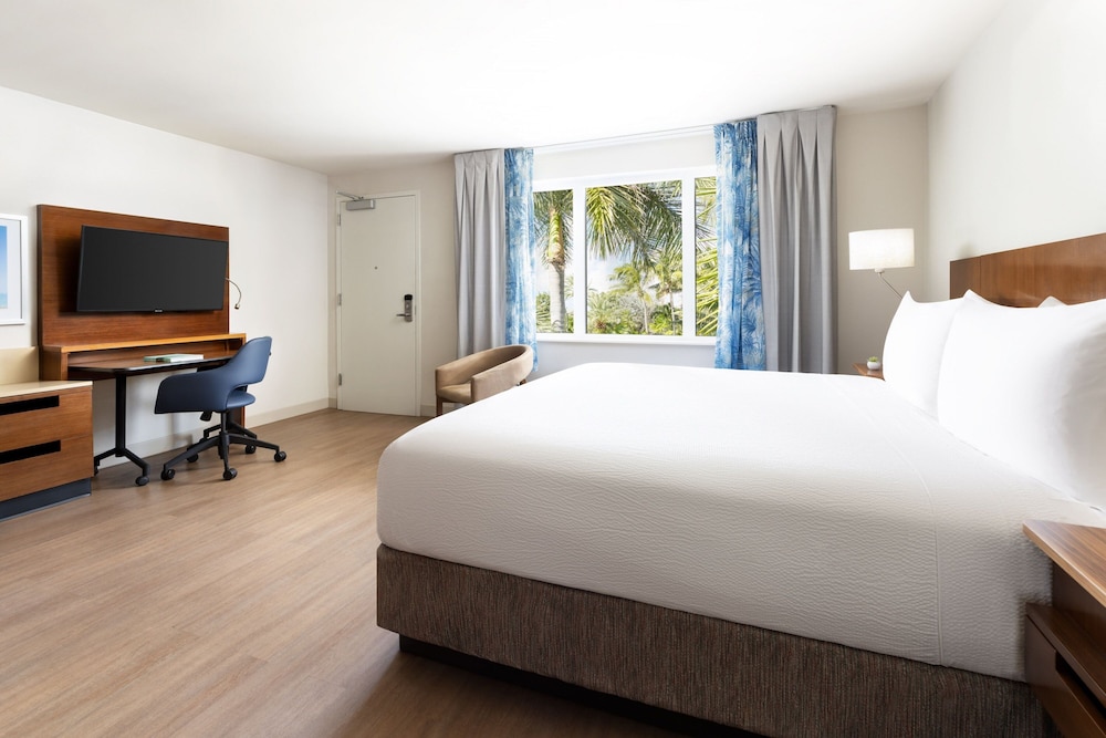 Fairfield by Marriott Inn & Suites Key West at The Keys Collection - photo 21