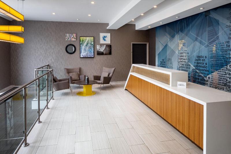 SpringHill Suites by Marriott New York JFK Airport Jamaica - photo 7