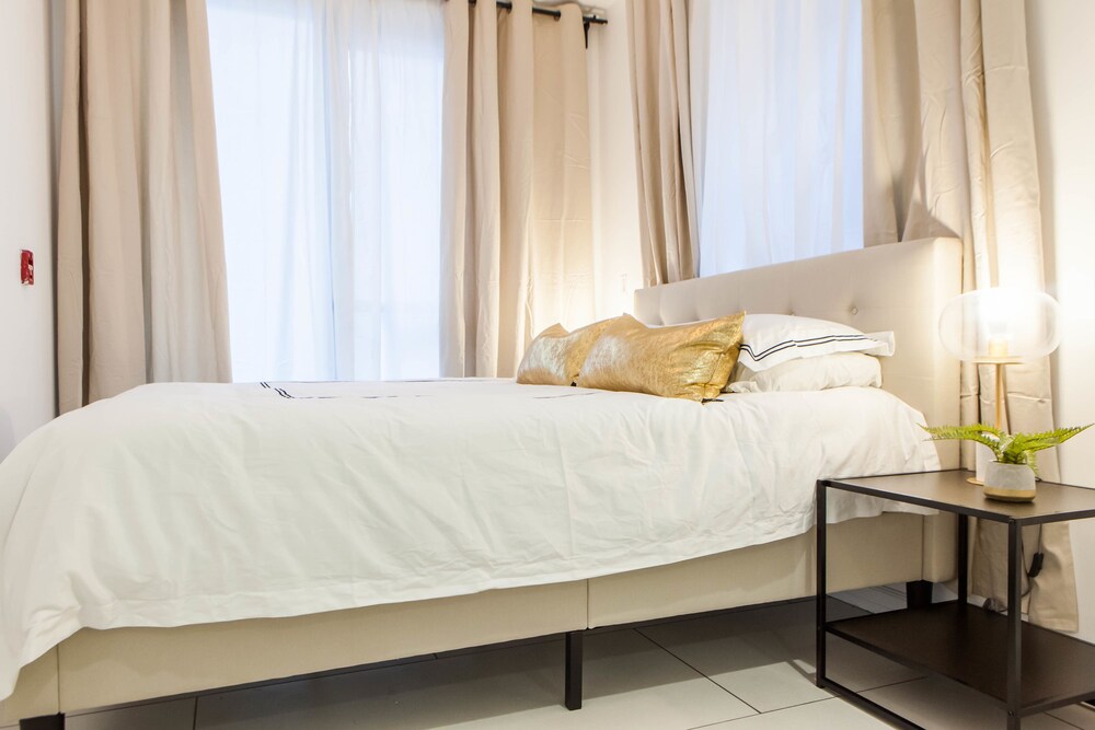 United Nations Apartment Hotel - photo 14