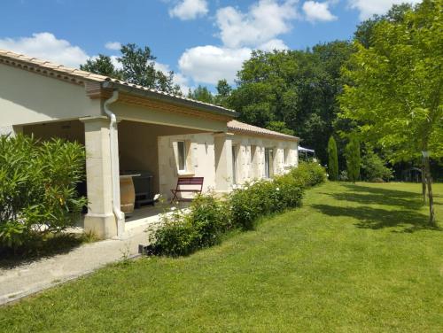 Plénitude — hotel in Saint-Sernin-Du-Bois