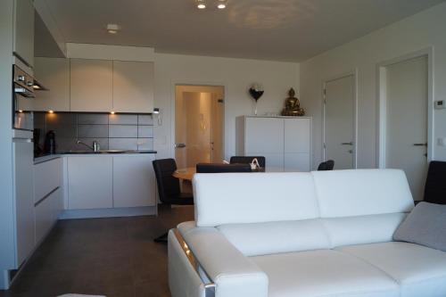 Villa Jalina Sailors Beach — 4-Star Luxury Hotel in Nieuwpoort, Belgium