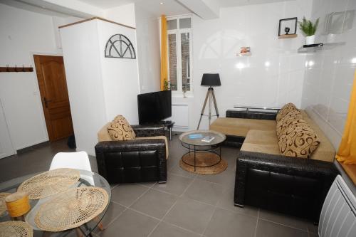 L’escale Entre Le Port Et la Plage in Dieppe, France