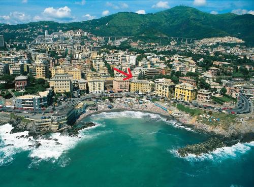 Pria Beach — 4-Star Luxury Hotel in Genoa, Italy