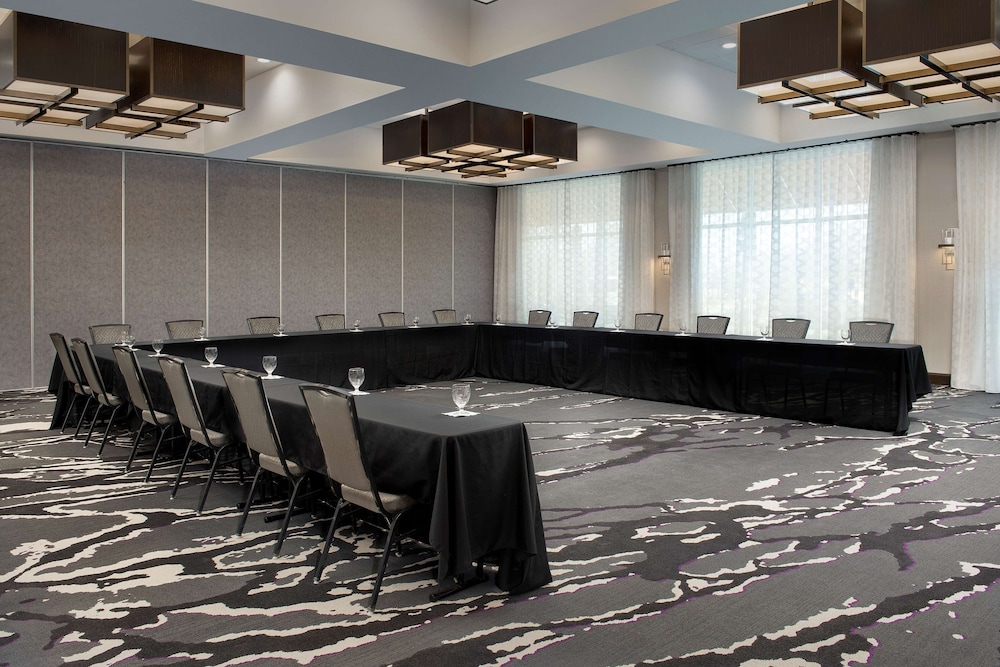 Hilton Garden Inn Columbia Airport - photo 48