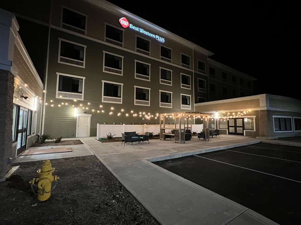 Best Western Plus Horseheads Elmira - photo 11