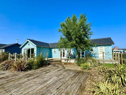Blue Anchor House Part of the The Bay Filey Holiday Village with pool gym and direct beach access pub restaurant tennis and meadows walks