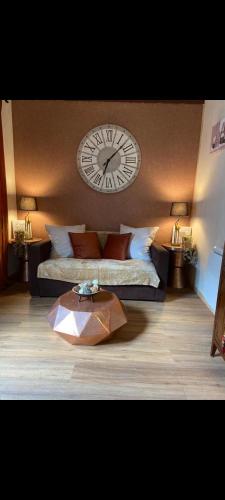 Maisonnette Independante Avec Terasse A 45 Mn De Paris — Nemours